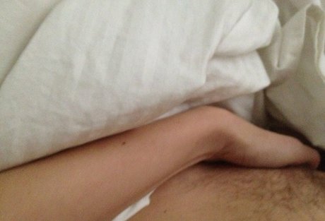 Riki Lindhome ポルノスター ホット 写真