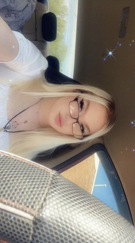 Ts alexis ヌードのポルノスター 写真