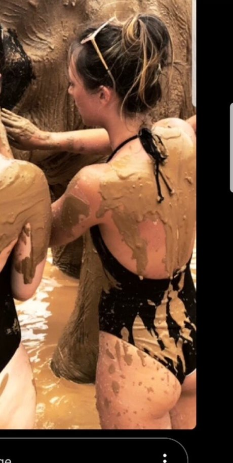 Lydia Hewitt スター アーカイブ