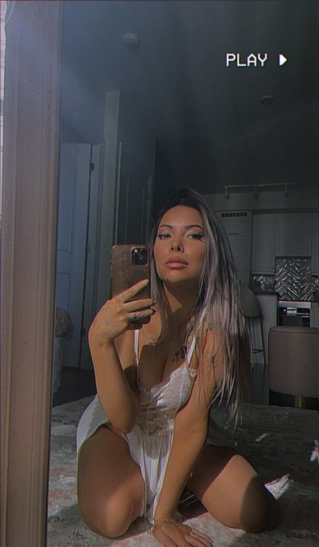 celestialwhore ポルノスター 写真