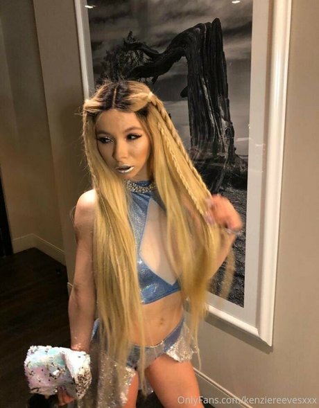 Kenzie Reeves ポルノスター セクシー 写真