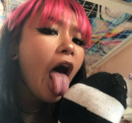 Snorlaxativez トップ女優 画像