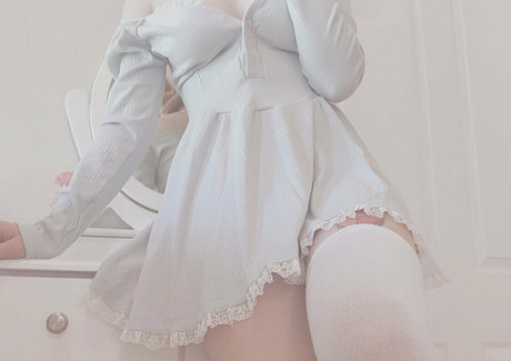 スペードのクイーン オンリーファンズ 無料ポルノ 画像