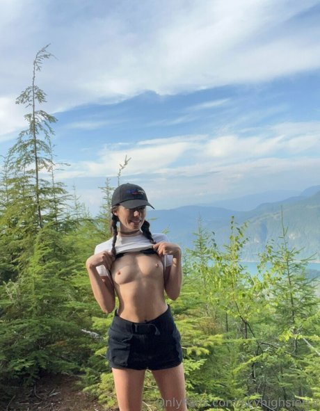 ブロンドヨガオンリーファンズ xxx ギャラリー