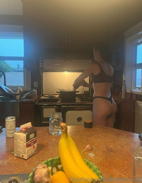 立ちファックオンリーファンズ 無料 アーカイブ