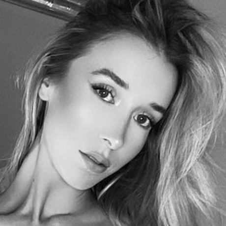 Godess amber ポルノ女優 画像