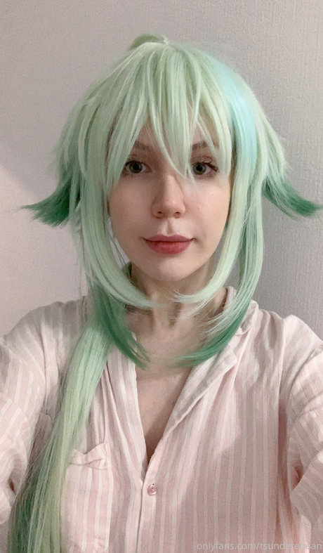 アジアン潮吹き オンリーファンズ 美しいヌード 写真