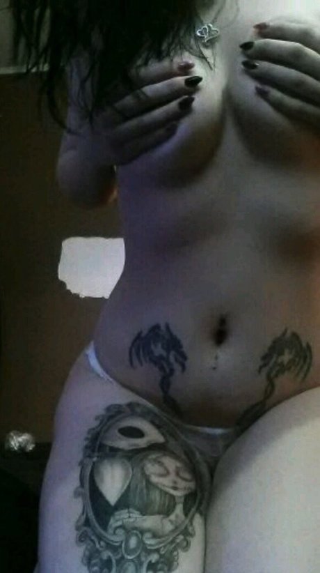 熟女オーガズムオンリーファンズ セクシーxxx 写真