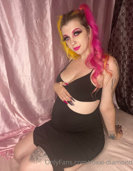 Roxxi Diamond 完璧なモデル 写真