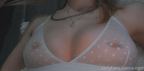 courtneyriverss 無料モデル ギャラリー