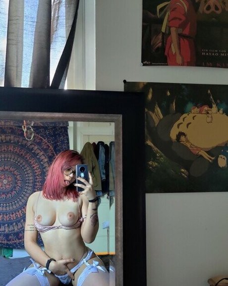 軍事オンリーファンズ アートポルノ 写真