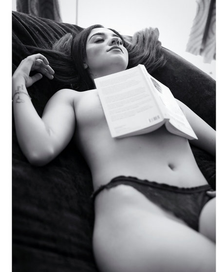 フェイシャルオンリーファンズ 無料セクシー 画像