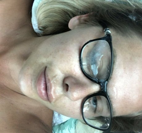 Jennifer Ann かわいいスター 写真