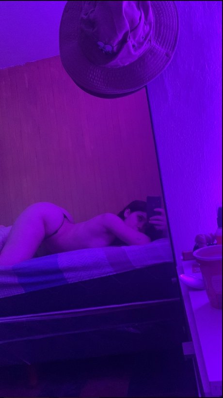 Rebecayael セクシーなスター 写真