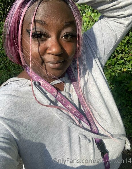 girlyvixxxen 高品質女優 ギャラリー