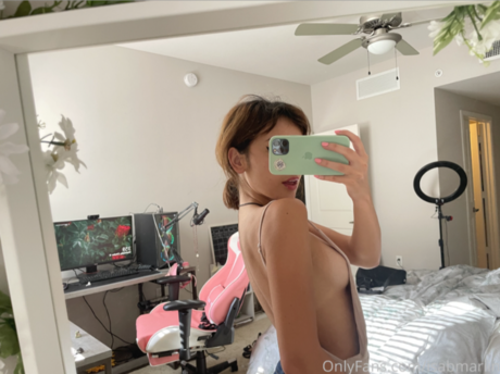 Isa Marin ポルノ女優 写真