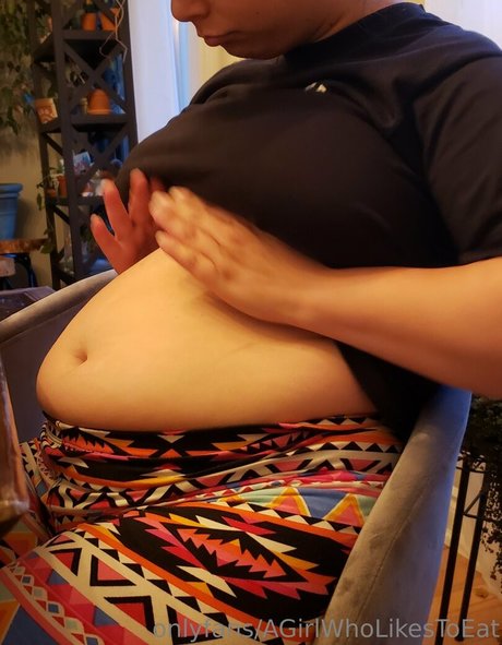 ストリップショー オンリーファンズ アートxxx 写真