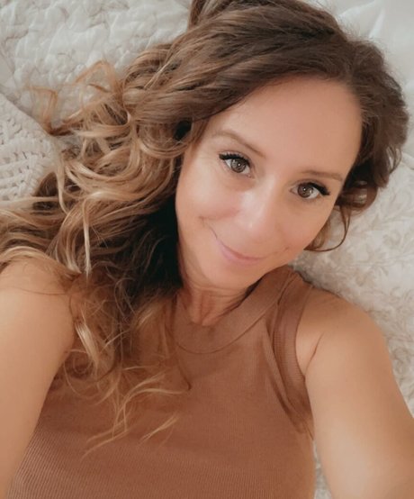 アウトドア 熟女 オンリーファンズ 無料裸 写真