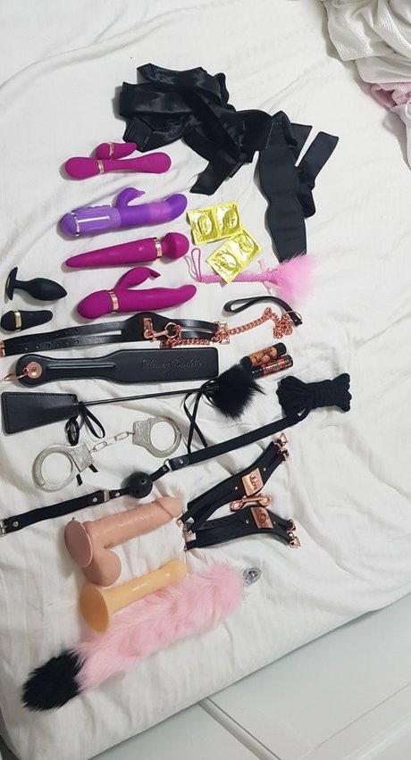 マッサージセラピストオンリーファンズ えろた 画像