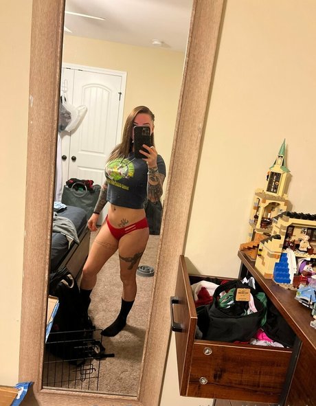 Freyja lothbrok ヌードモデル 写真