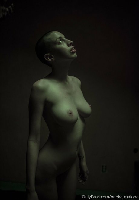 Kat Malone アートポルノスター 画像