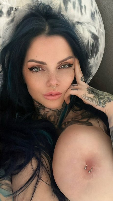 義母オンリーファンズ エロチック アーカイブ