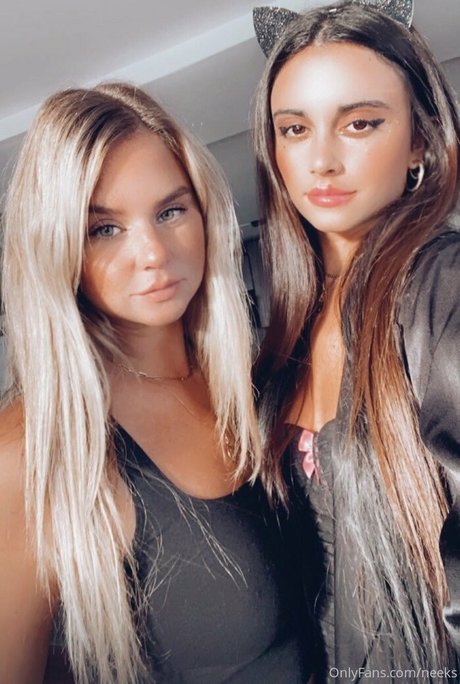 アマチュアセックスオンリーファンズ エロ 写真