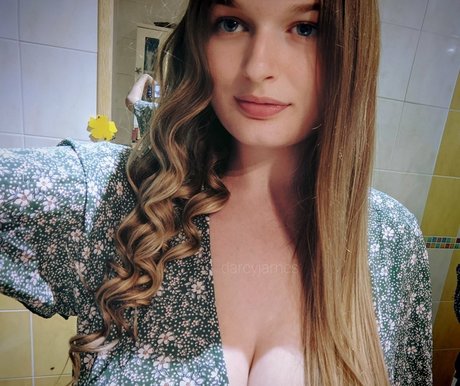 オンリーファンズを崇拝する xxx 写真