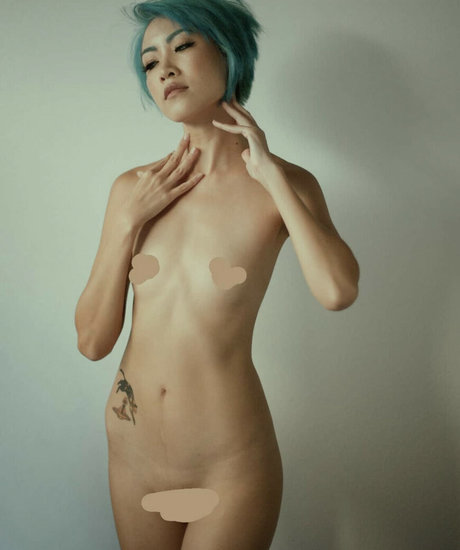 エモな痴女オンリーファンズ エロ アーカイブ