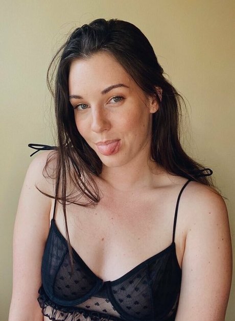 ソールズオンリーファン セクシーヌード 写真