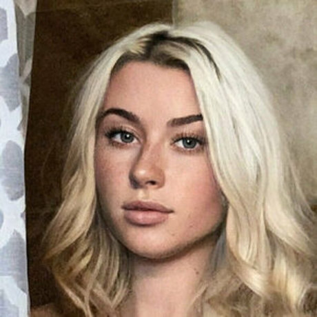 Maddiecaddymae2 0 ポルノスター 画像