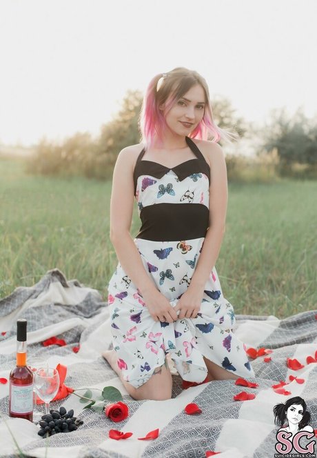 Amelieweed エロティックなスター 写真