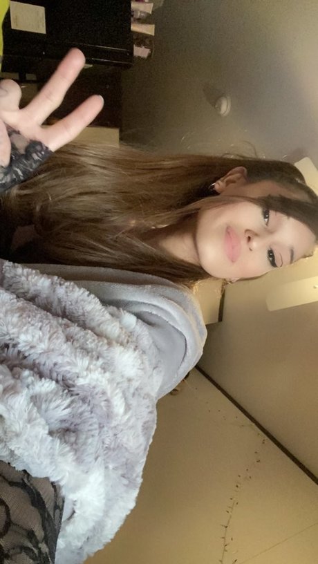 Tiffany Botello エロティックなスター 画像