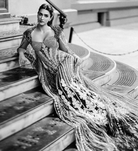 Kriti Sanon ポルノスター トップ 写真