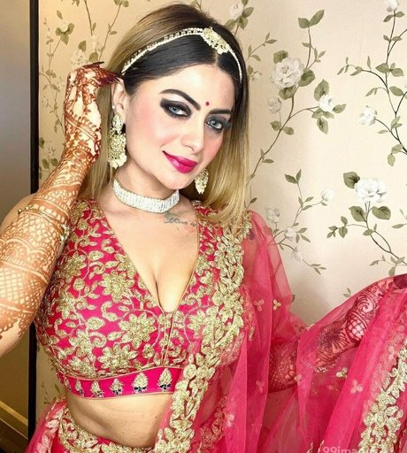 Suhaani Laskar スター xxx 画像