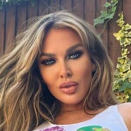 Leaslifex ポルノスター ギャラリー