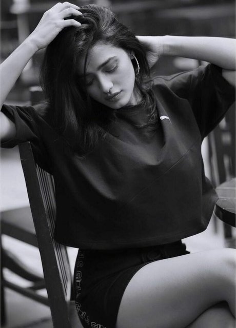 巨乳アマチュアオンリーファンズ ホットセクシー 画像