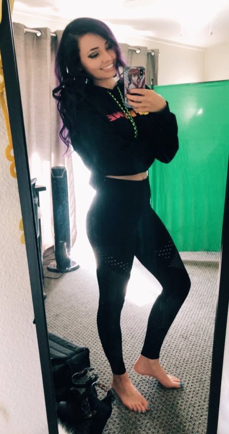 Charleemanderz ポルノスター アーカイブ