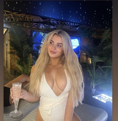 Liberty Poole セクシーなスター 写真