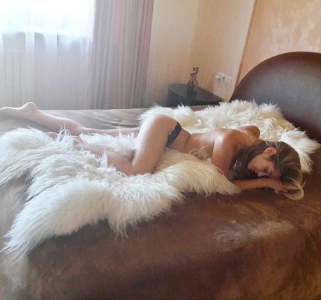 乳首 オンリーファンズ ホットヌード ギャラリー