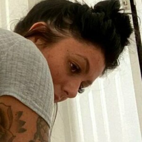 巨乳アマチュアオンリーファンズ セクシーヌード 画像