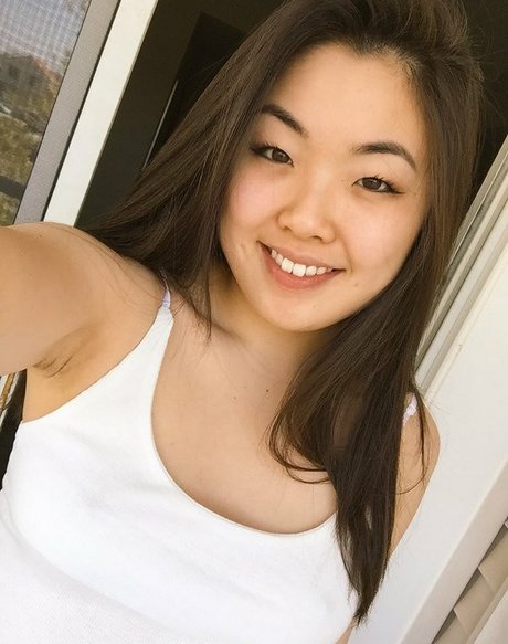 Minaskye セックススター 写真