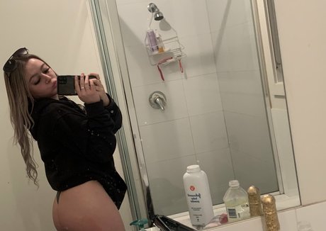 Tenisee Manning ポルノスター エロティック 写真