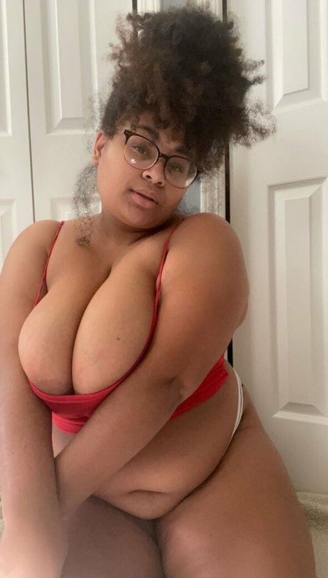 ランジェリーファックオンリーファンズ 無料アダルト 写真