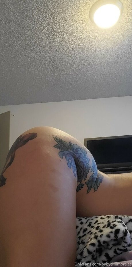 Babydoll Morales 完璧なスター 写真