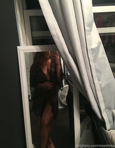 meeshmo ポルノスター 美しい 写真