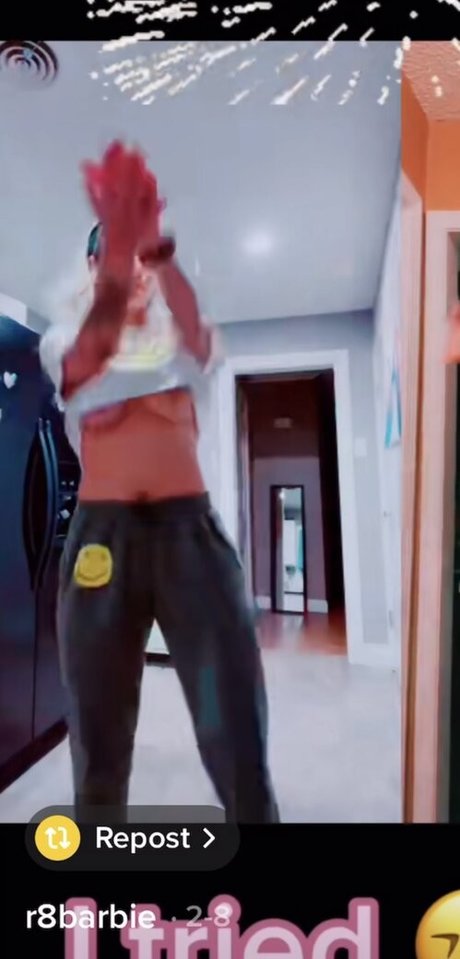 Barbiewants2hype セクシーモデル ギャラリー