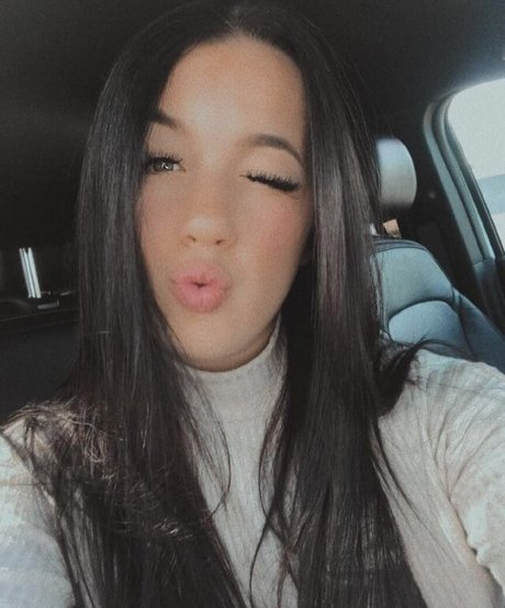 毛深いアジア人オンリーファンズ ホットセックス 写真