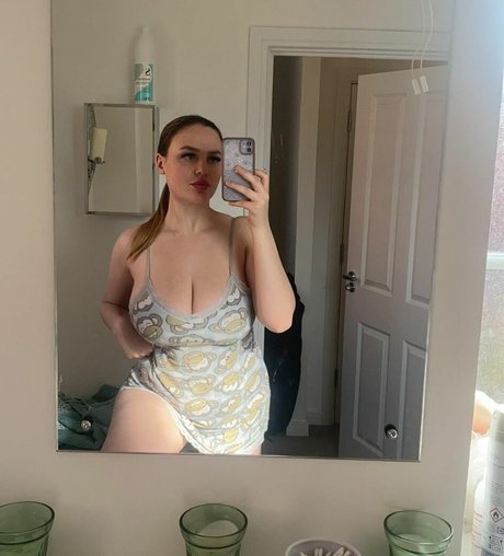 モデルファックオンリーファンズ エロチック ギャラリー