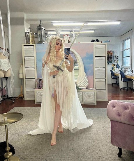 ティーンランジェリーオンリーファンズ トップ 写真